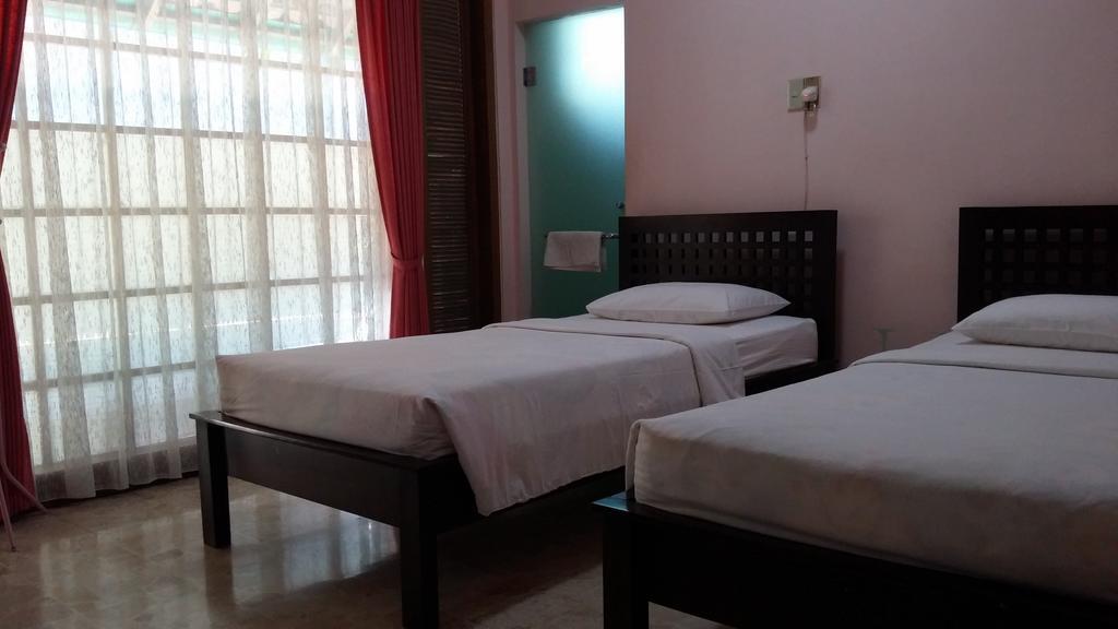 Peye Guesthouse مالانغ المظهر الخارجي الصورة